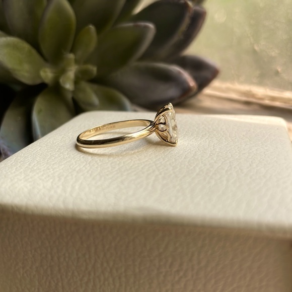 14k Solid Gold Moissanite Radiant Tulip Lotus Engagement Ring size 4.5 PREOWNED - Picture 11 of 17